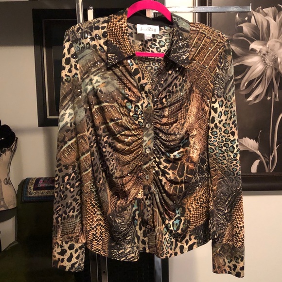 Joesph Ribkoff Tops - EUC Joseph Ribkoff Sequin animal print blouse